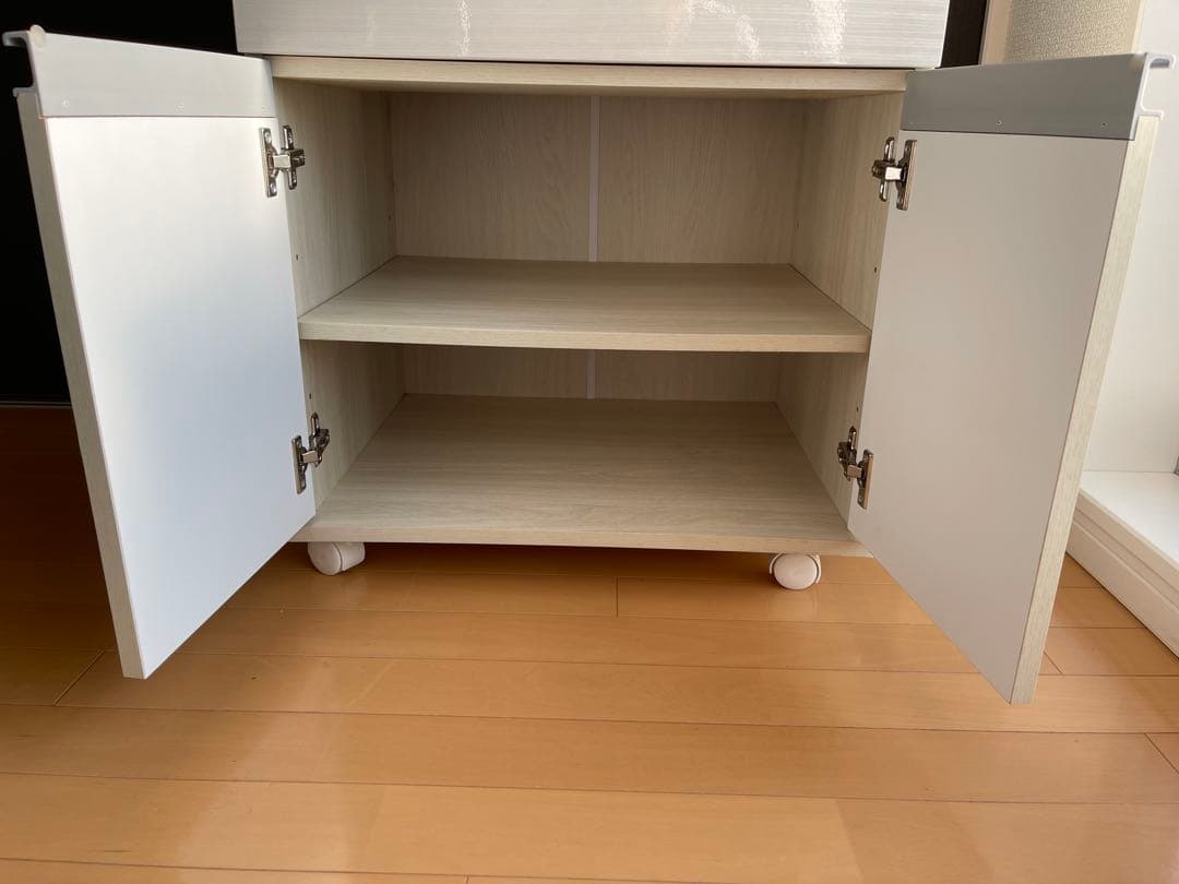 [最終値下げ！！！]木製キッチンボード　ホワイト