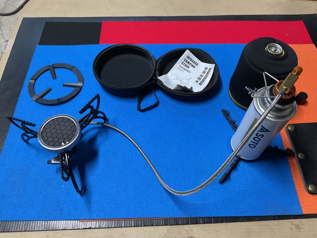 回転折りたたみ式・分離方式ガスストーブ遠赤外線コンロ新品未使用セット品