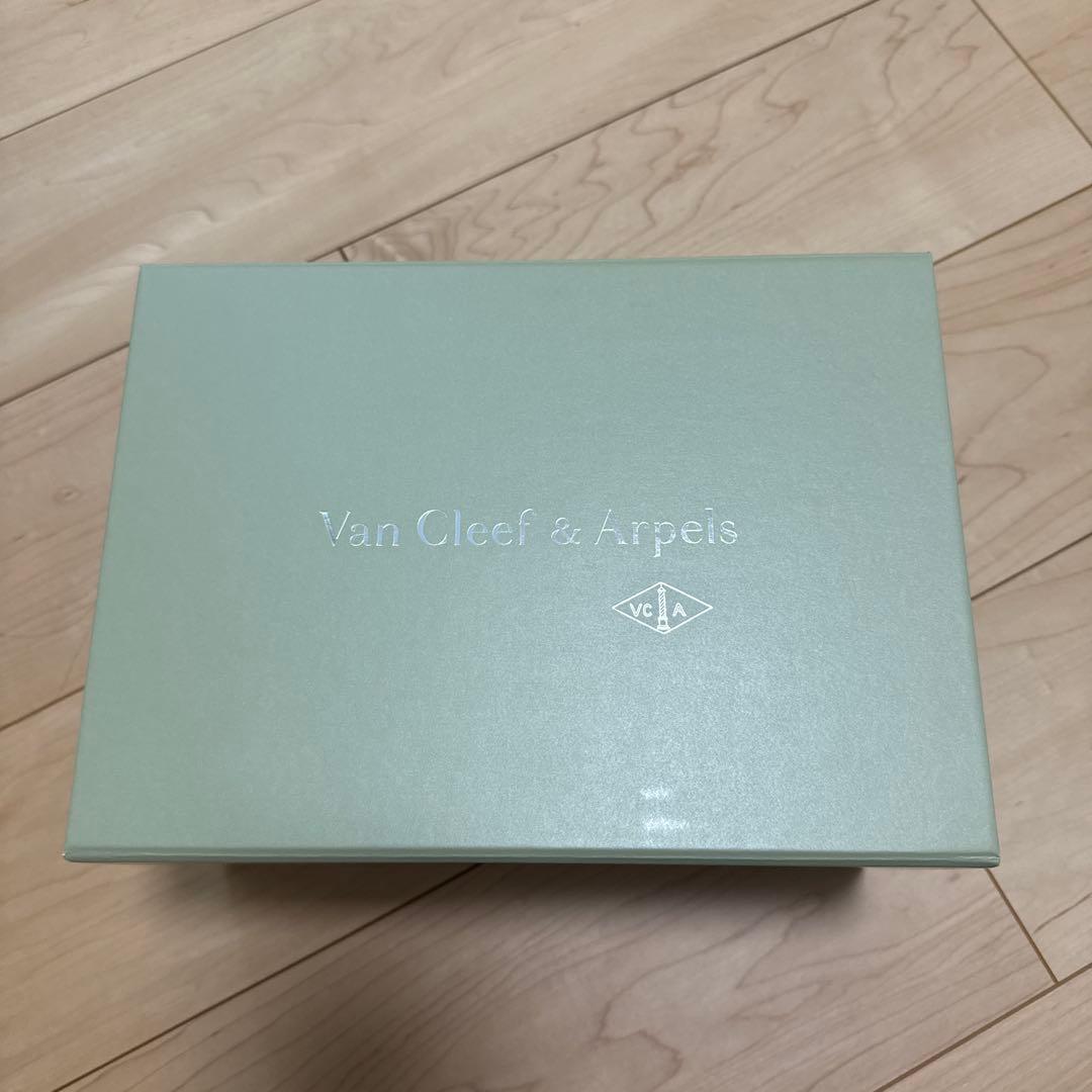 Van Cleef & Arpels ギフトボックスセット