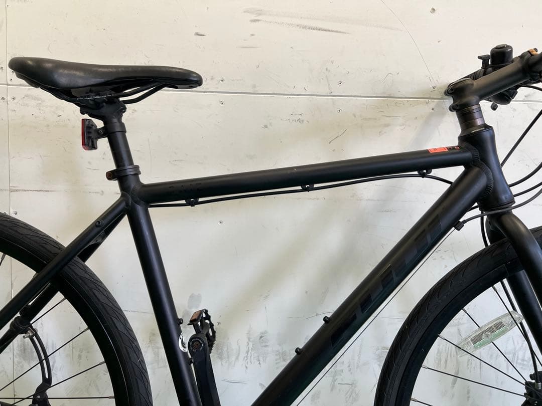 クロスバイク　Fuji RAIZ フジ　ライズ