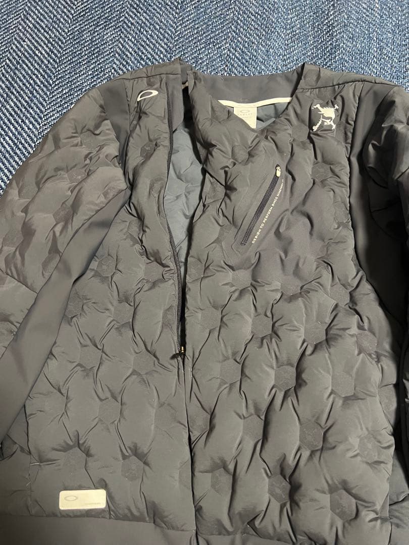 オークリー 秋冬モデル メンズ ゴルフ　ダウンジャケット