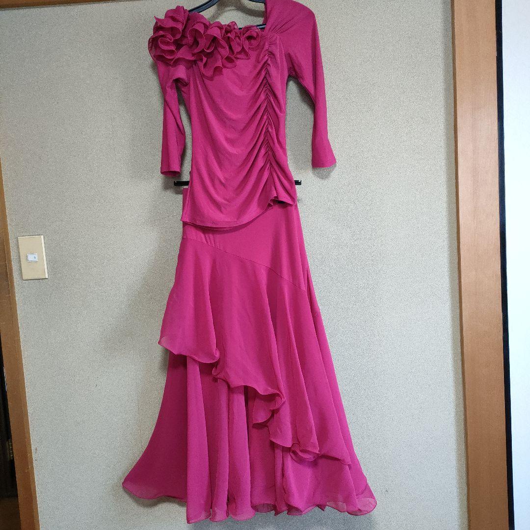 社交ダンス　上下セットアップ　ピンク フリル マーメイドドレス