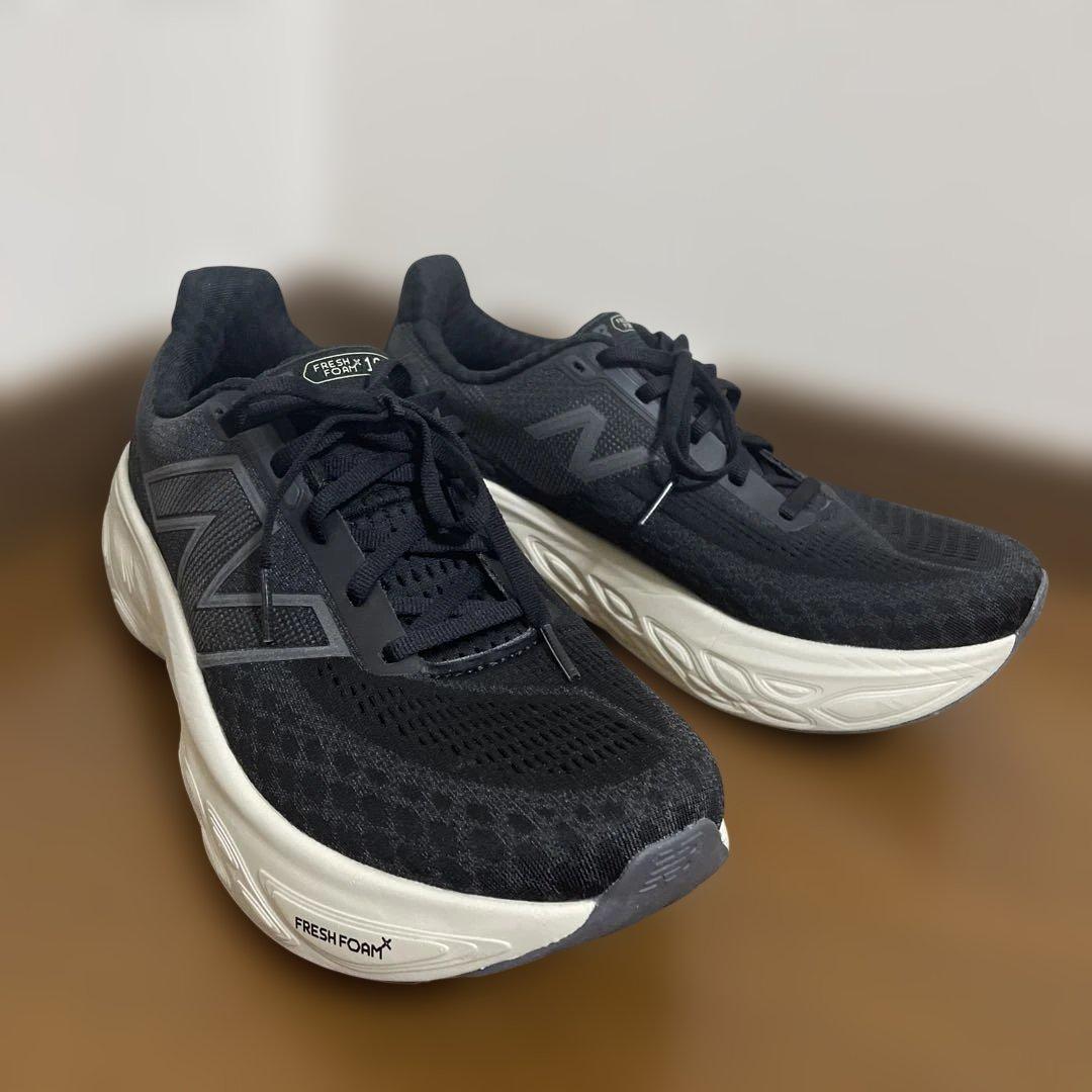 ニューバランス　M1080B14 26cm 2E