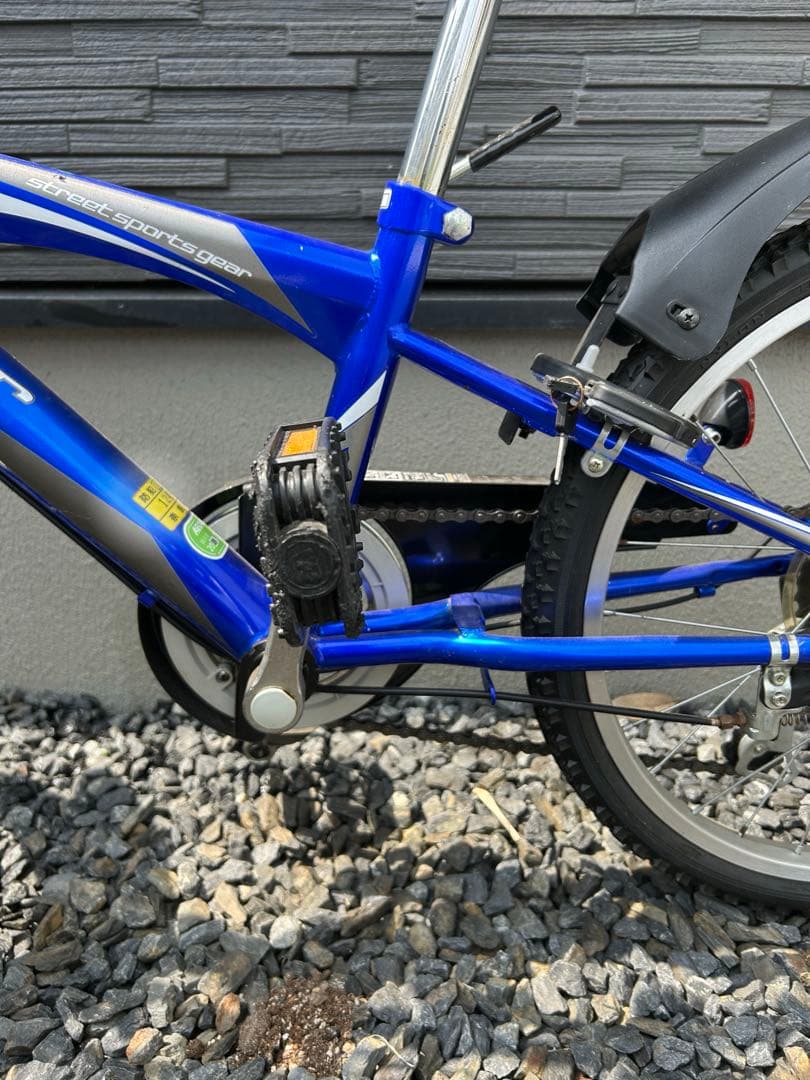 【奈良県　引き取り限定】子供用自転車　generator ブルー　変速付き