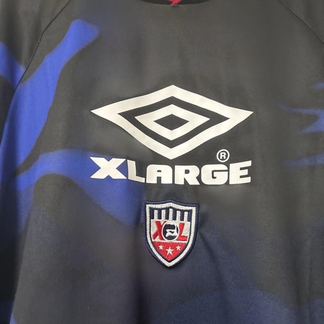 最終XLARGE umbro ユニフォーム　コラボ　長袖シャツ ブラック/ブルー