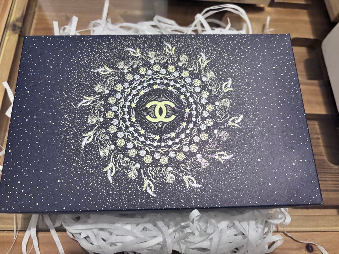 2025 CHANELホリデー限定セット アイシャドウ アンド マスカラ セット