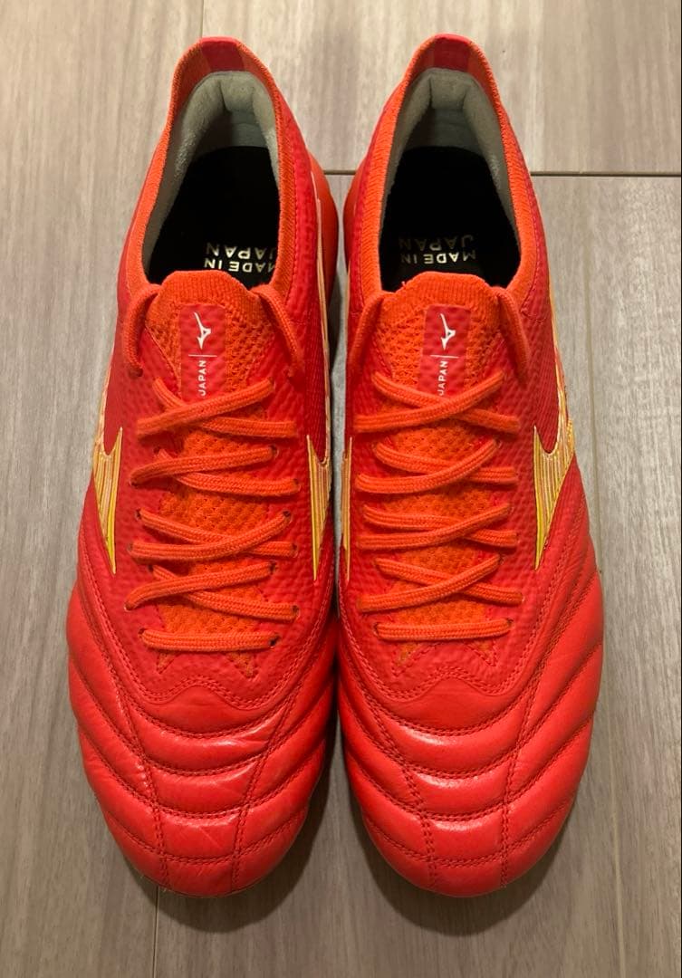 【ほぼ新品】MIZUNO MORELIA NEOⅣ β JAPAN ミズノ 赤