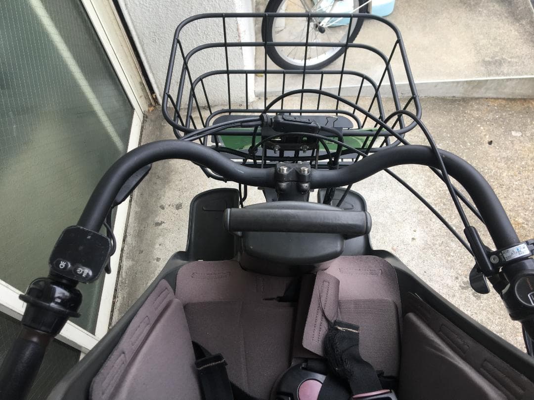 地域限定送料無料　ビッケモブ　回生充電　三人乗り　子供乗せ　神戸　電動自転車