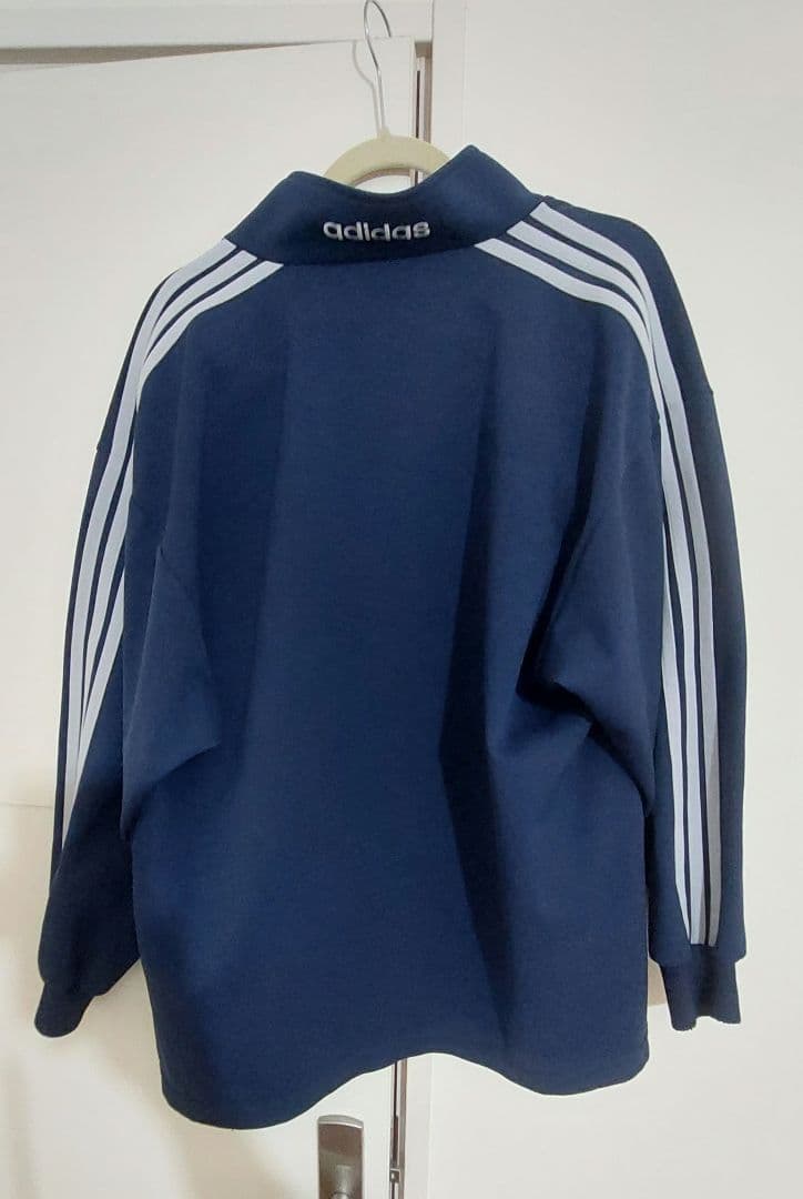 【極美品】【人気商品】adidas トラックジャケット ネイビー