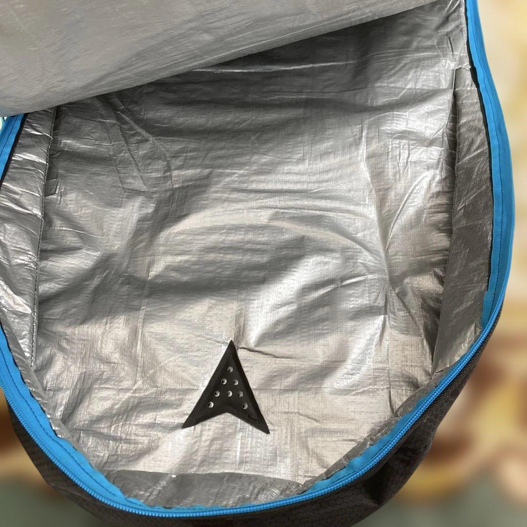 希少品　8フィートファンボードハードケース　トリップ