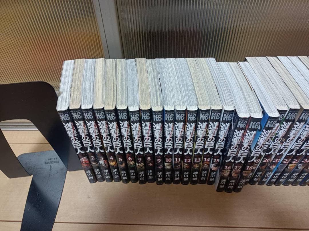 超絶美品 帯付き 進撃の巨人 初版 全巻 全巻セット 諌山創 全３４巻 送料無料
