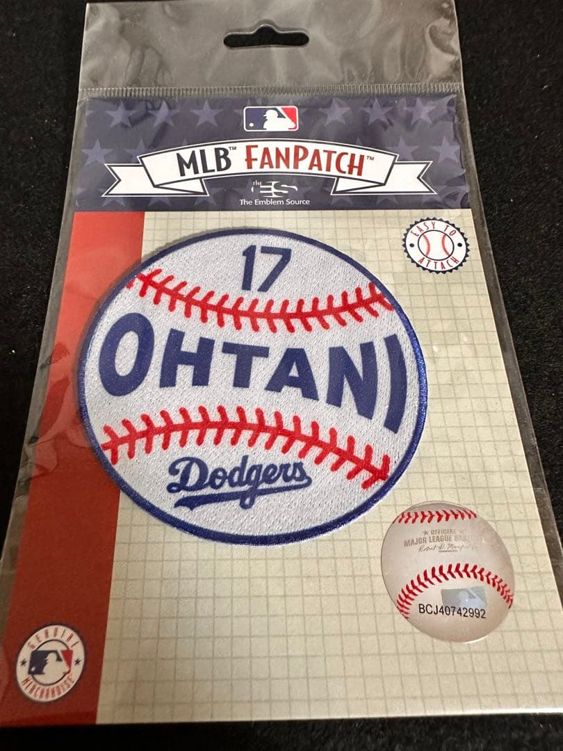 大谷翔平LAドジャースMLBファンワッペンとピンセット