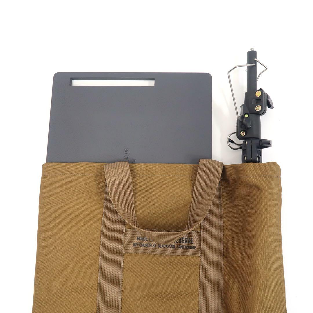 ポストジェネラル　トリポッドテーブル＆ハンガー