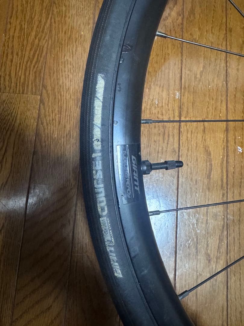 GIANT PR2 チューブレスレディ完組ホイール 700C