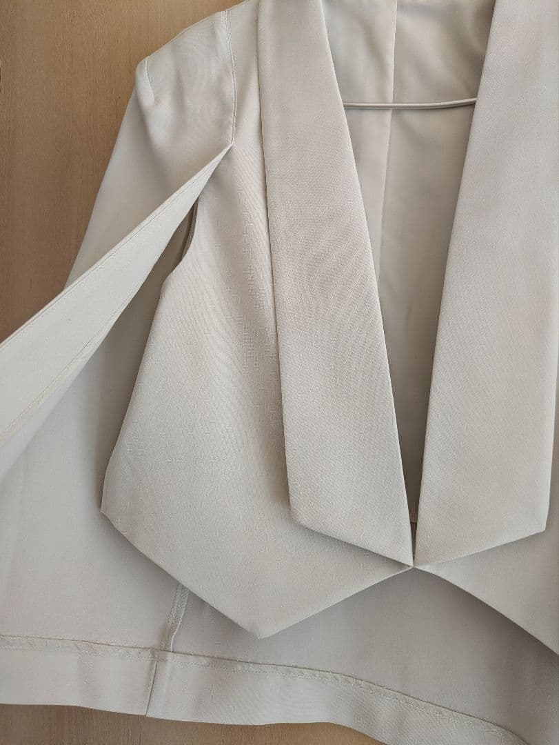 resil ケープジャケット 9号 アイボリー