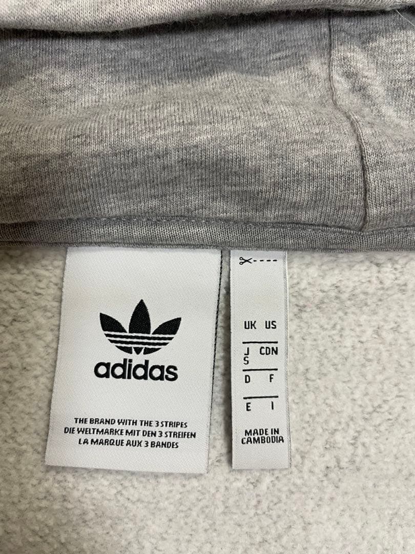 adidas ジップアップ パーカー　スウェット　セットアップ