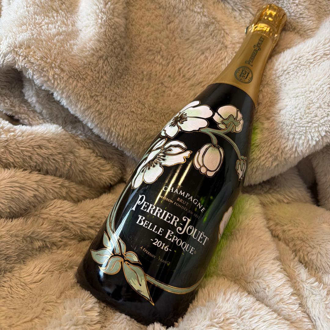 クリスタルシャンパン2015年とペリエジュエ2016年