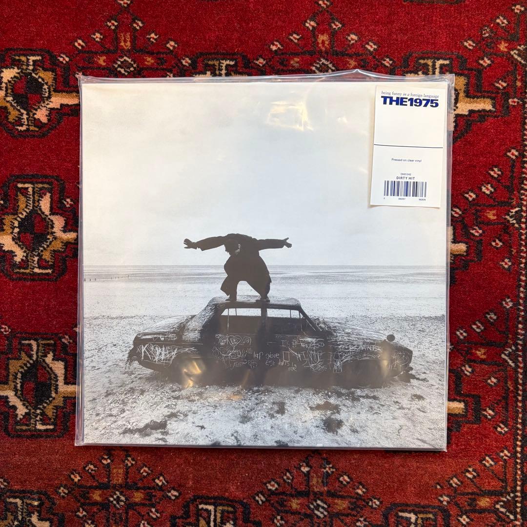 THE1975 being funny in a foreign レコード