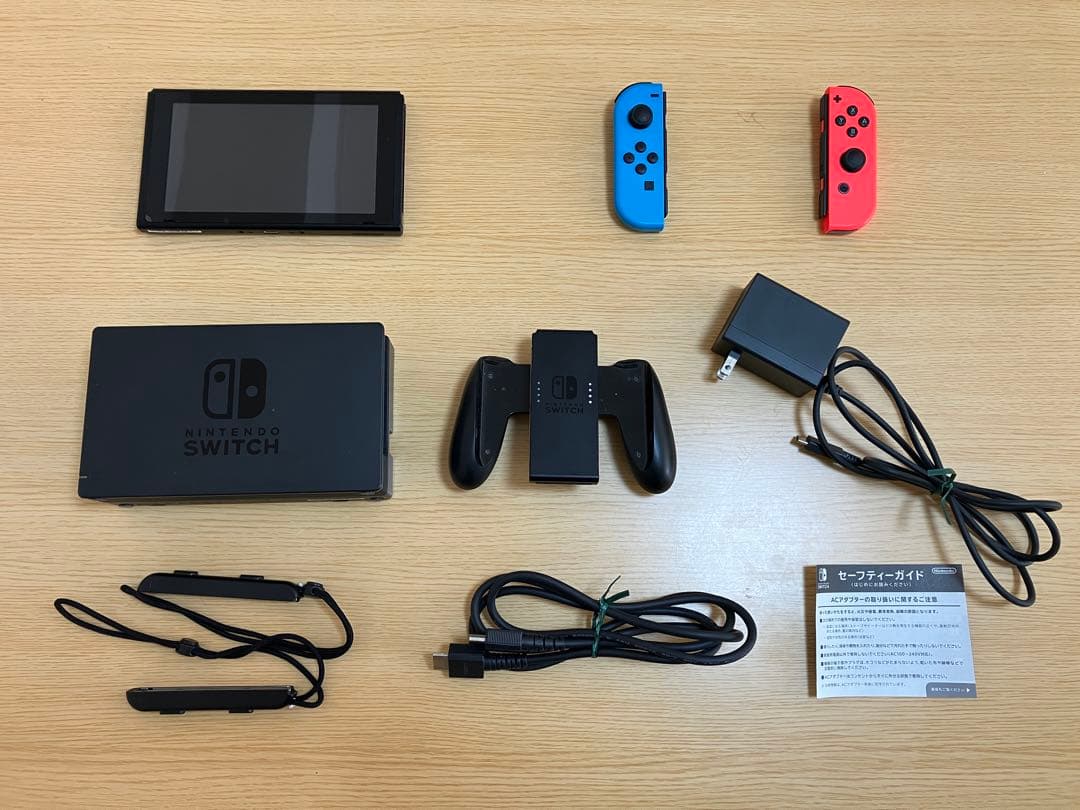 Nintendo Switch 本体 箱、付属品すべてあり（おまけつき）