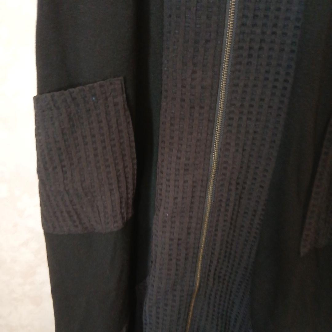 専用になりますよしよしフード付きブラックジップアップベスト