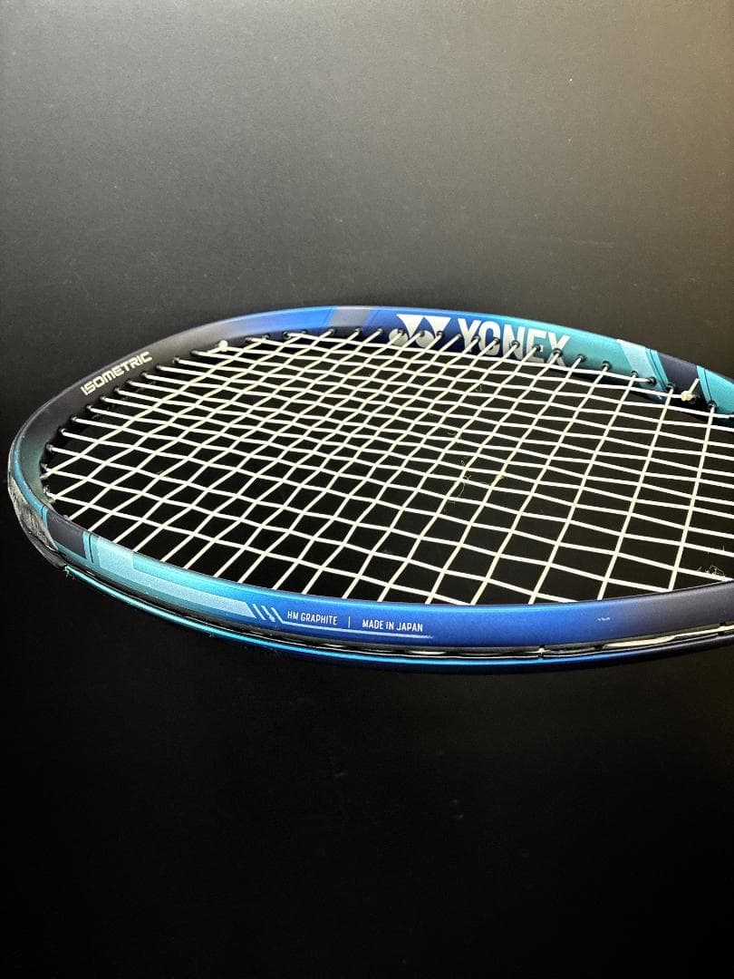 YONEX EZONE 100　ヨネックス　イーゾーン　硬式テニスラケット