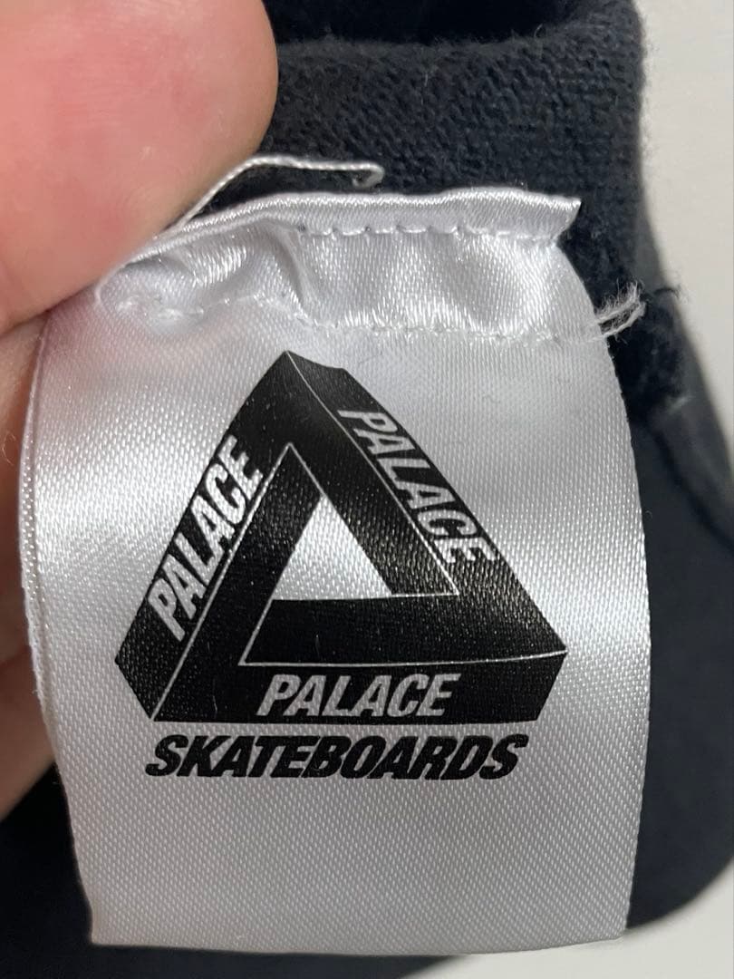 ウェア Palace skateboards vesuvio knit M black