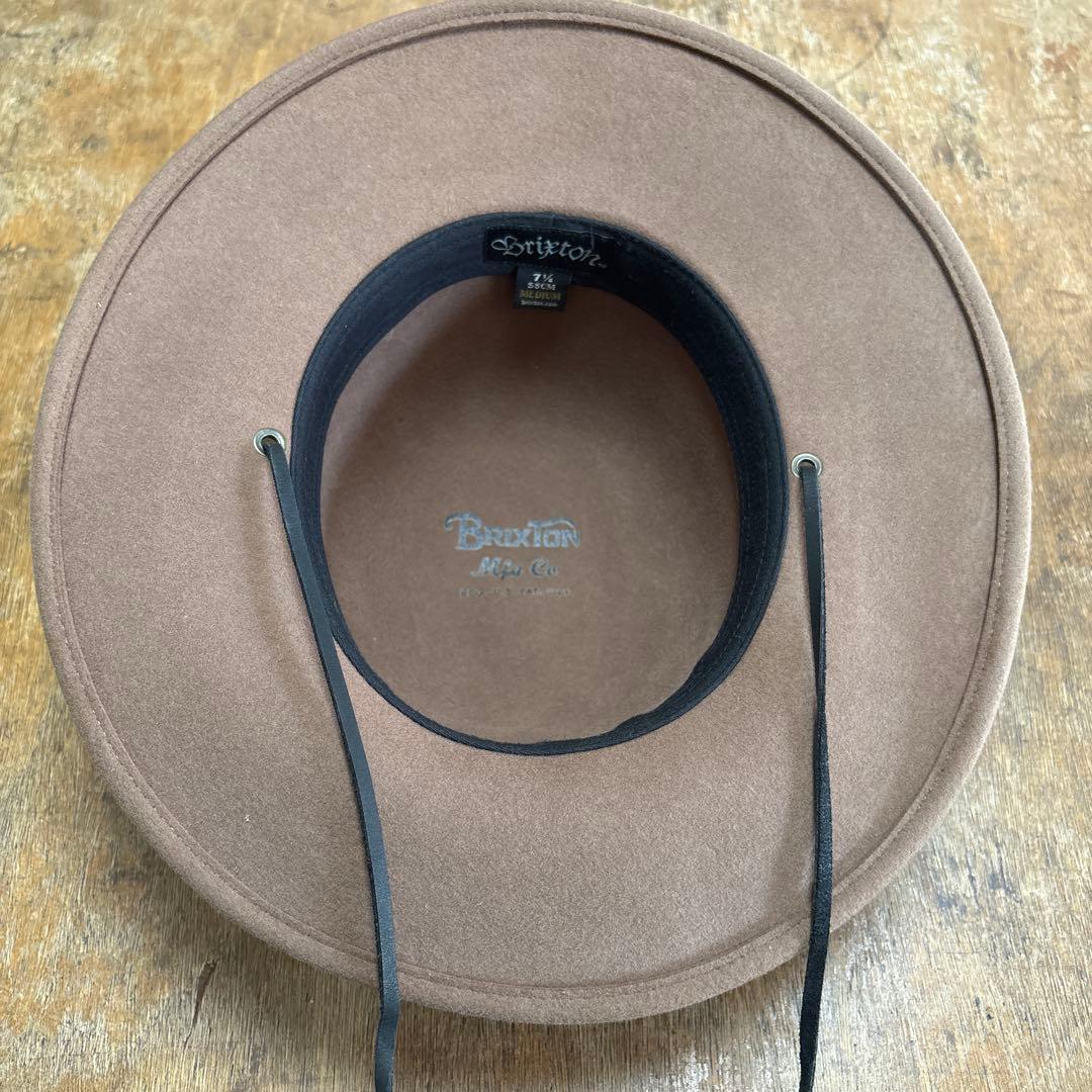 ブラウン ウールフェルトハット ブラックストラップ付き　Brixton