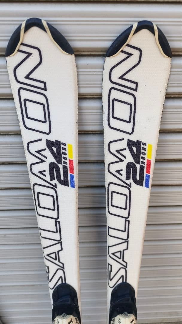 子供　ジュニア　SALOMON 24 スキー板 ホワイト　120cm