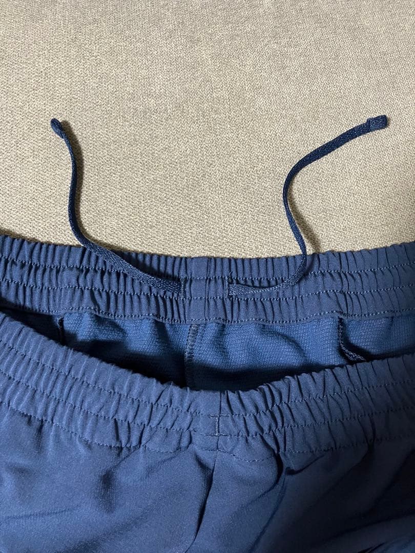 ☆美品☆UNDER ARMOUR UA UNLINED WOVENメンズ上M下L