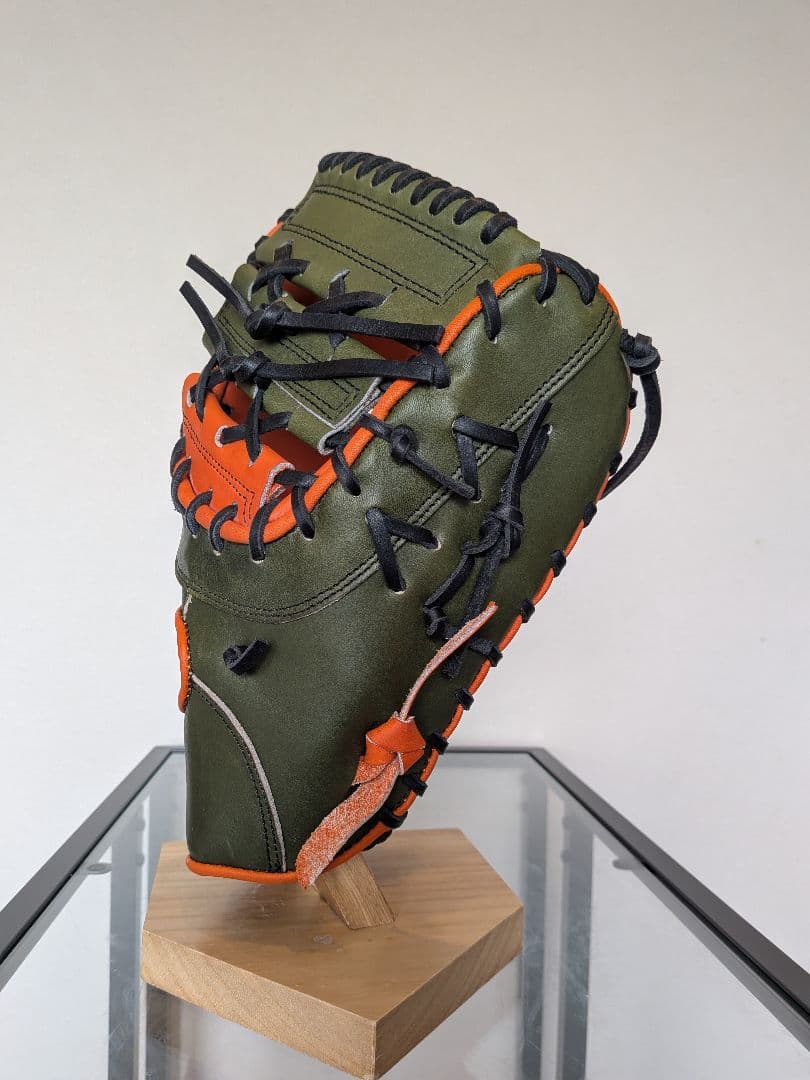 Gloveworks ファーストミット