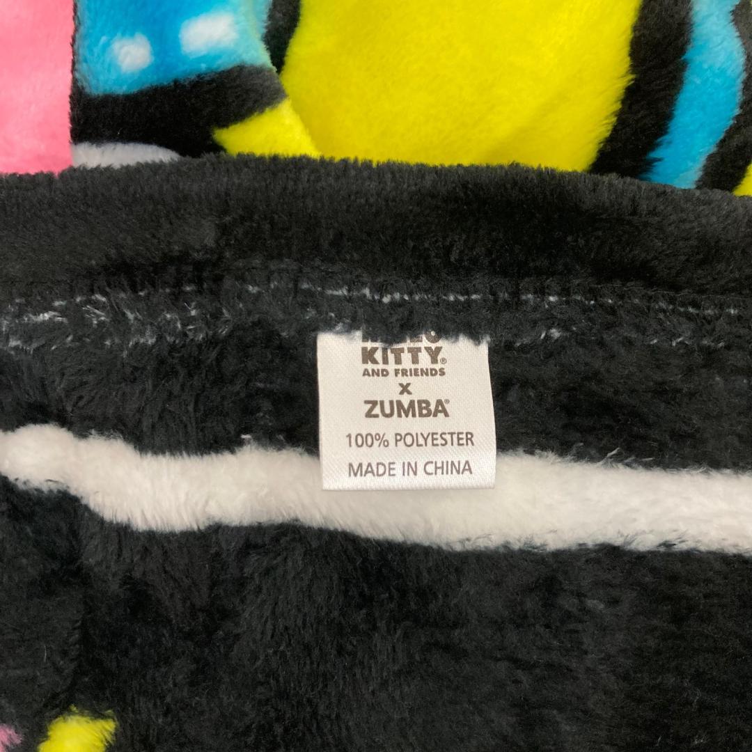 Zumba ズンバ X HELLO KITTY FRIENDS BLANKET