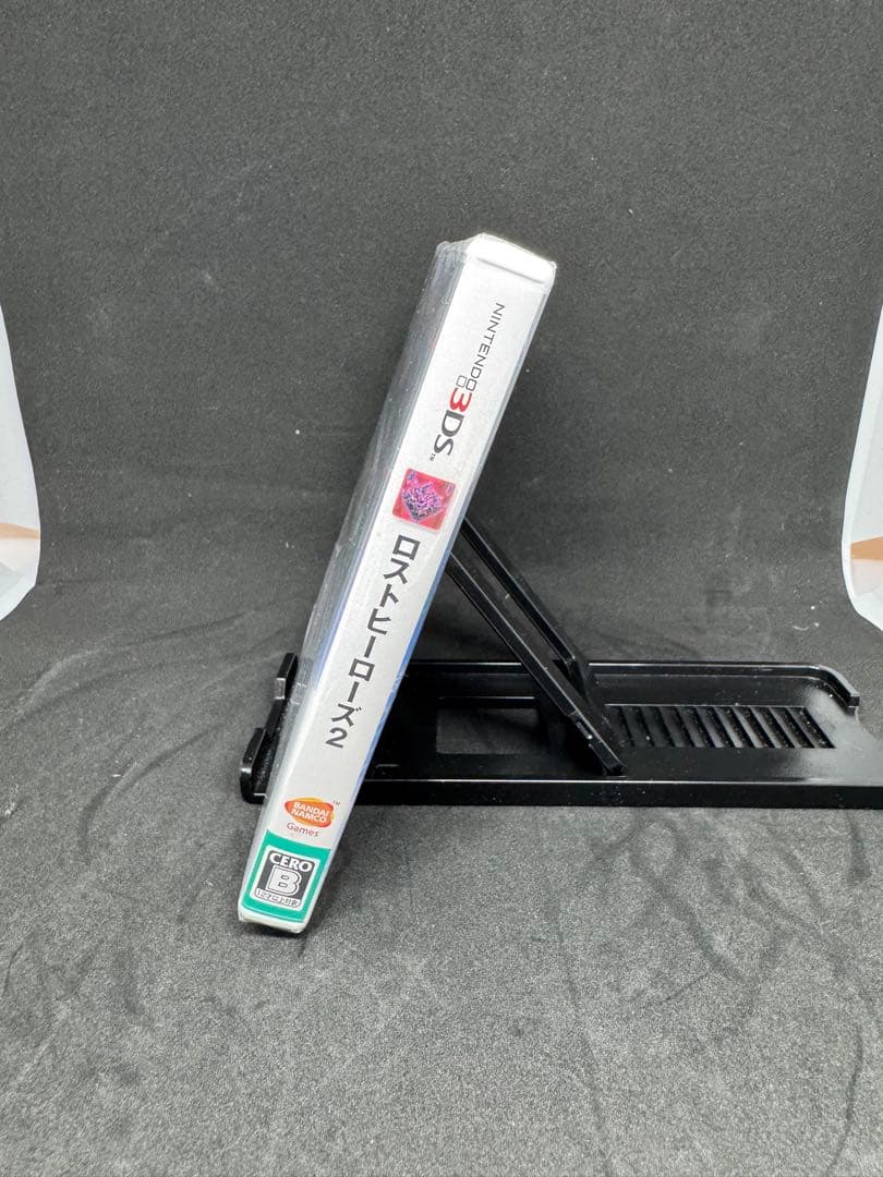 新品未開封　ロストヒーローズ2 Nintendo3DS