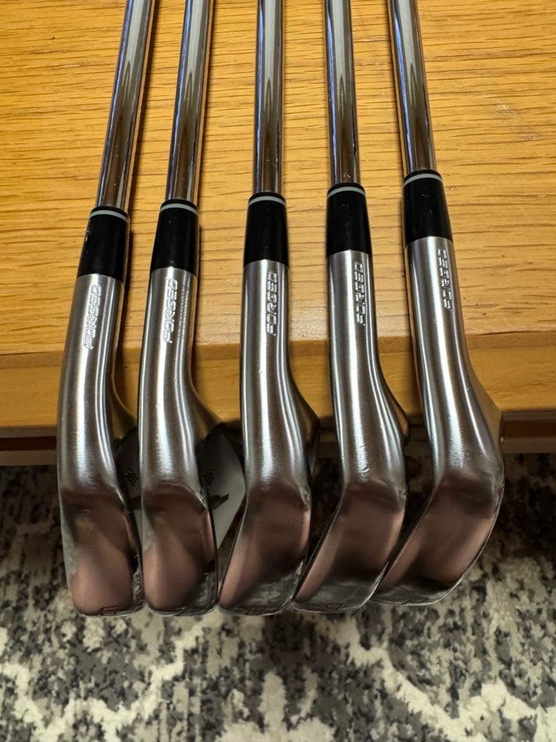 TB-5アイアン2025年モデル　美品