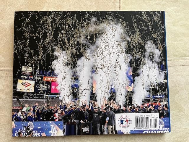 大谷翔平ドジャース2024シーズン総集編フルカラーオフィシャル写真集豪華版