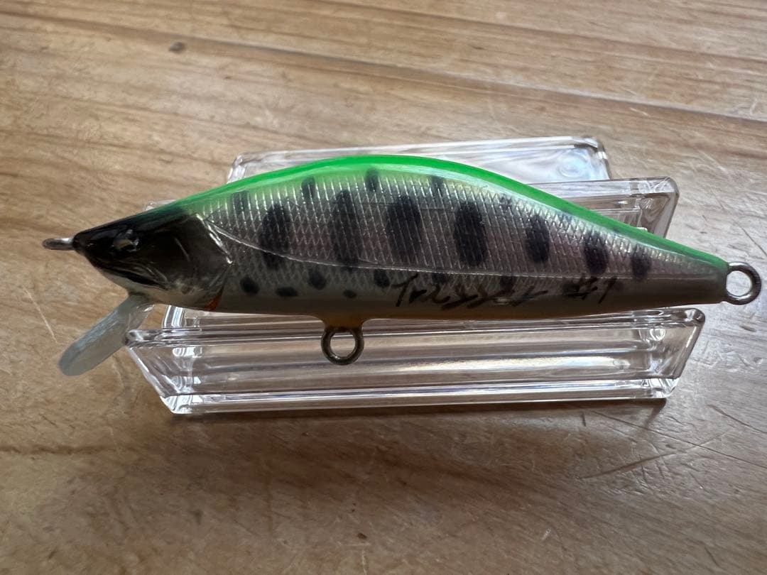 渓流ハンドメイドミノー 8個セット