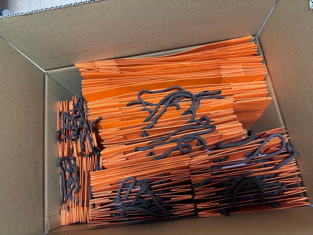 HERMES 紙袋70枚　バッグ保存袋2枚