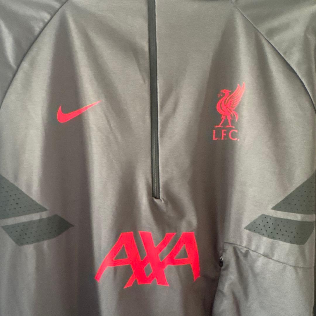 Liverpool Nike ナイロンジャージ