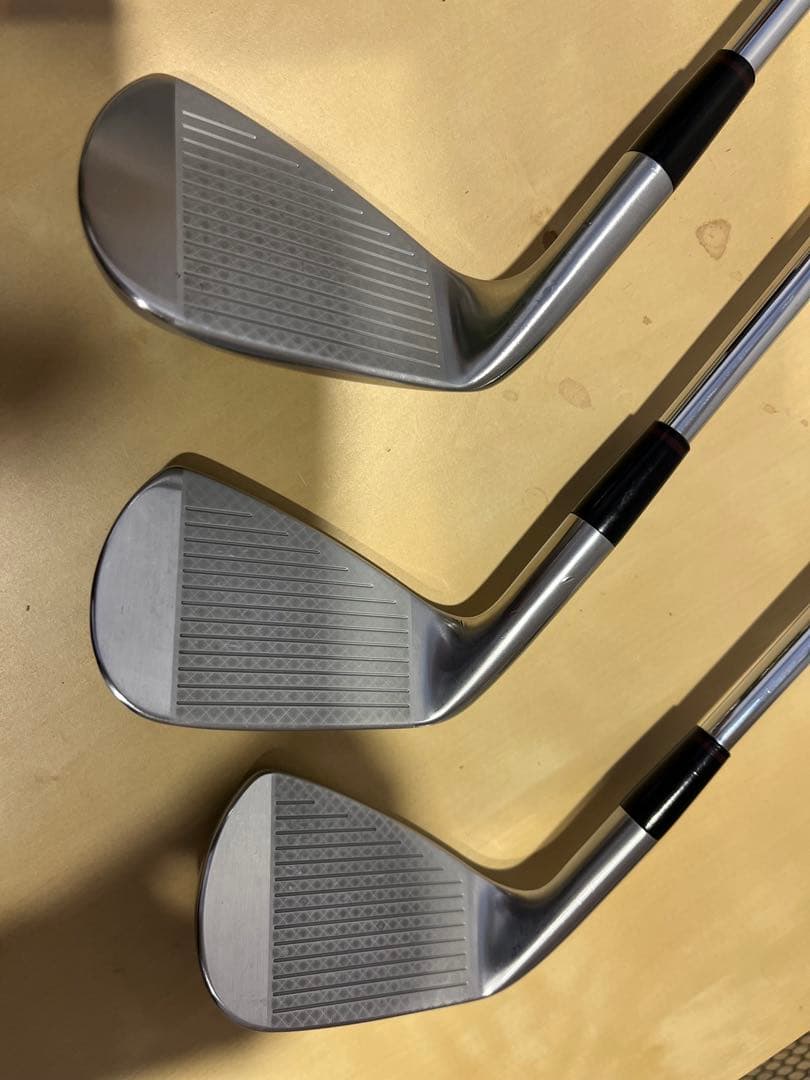 明日まで値引き　オノフ クロ アイアン 2024 #6〜PW モーダス105