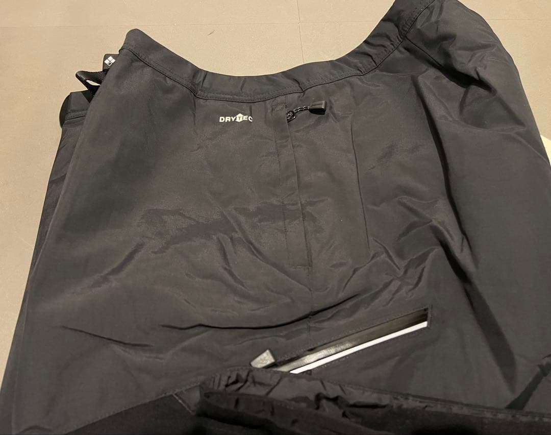 mont-bell ブラックパンツ ストレッチ・防水