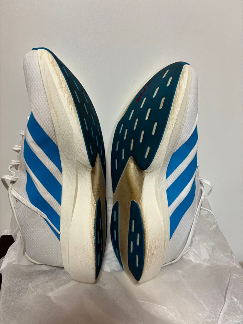 ＊ADIZERO EVO SLランニングシューズ　27.5センチ