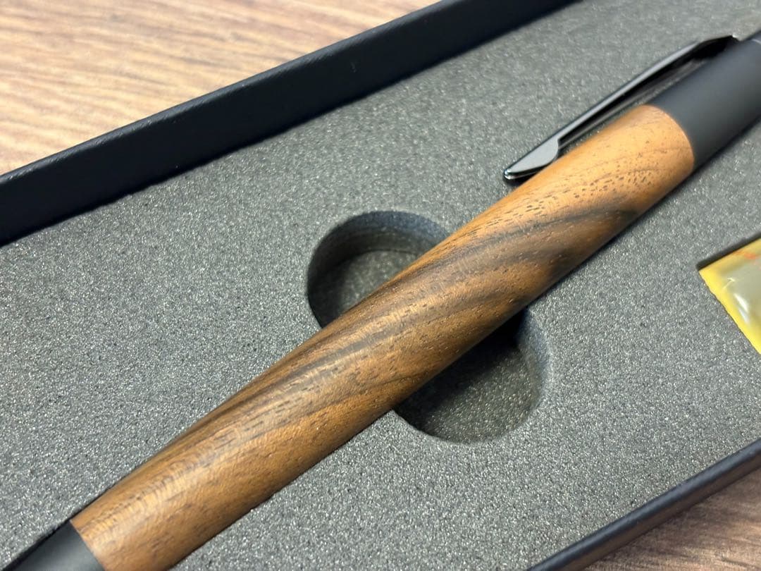 【新品未使用】野原工芸 トルコウォールナット シャーペン（ネオブラック）