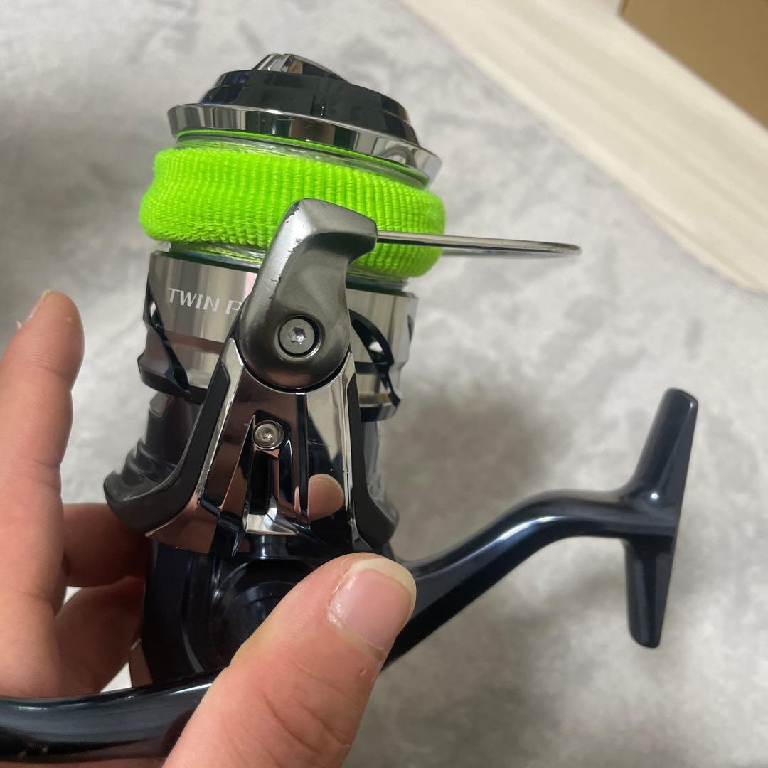 TWIN POWER SW8000PGスピニングリール