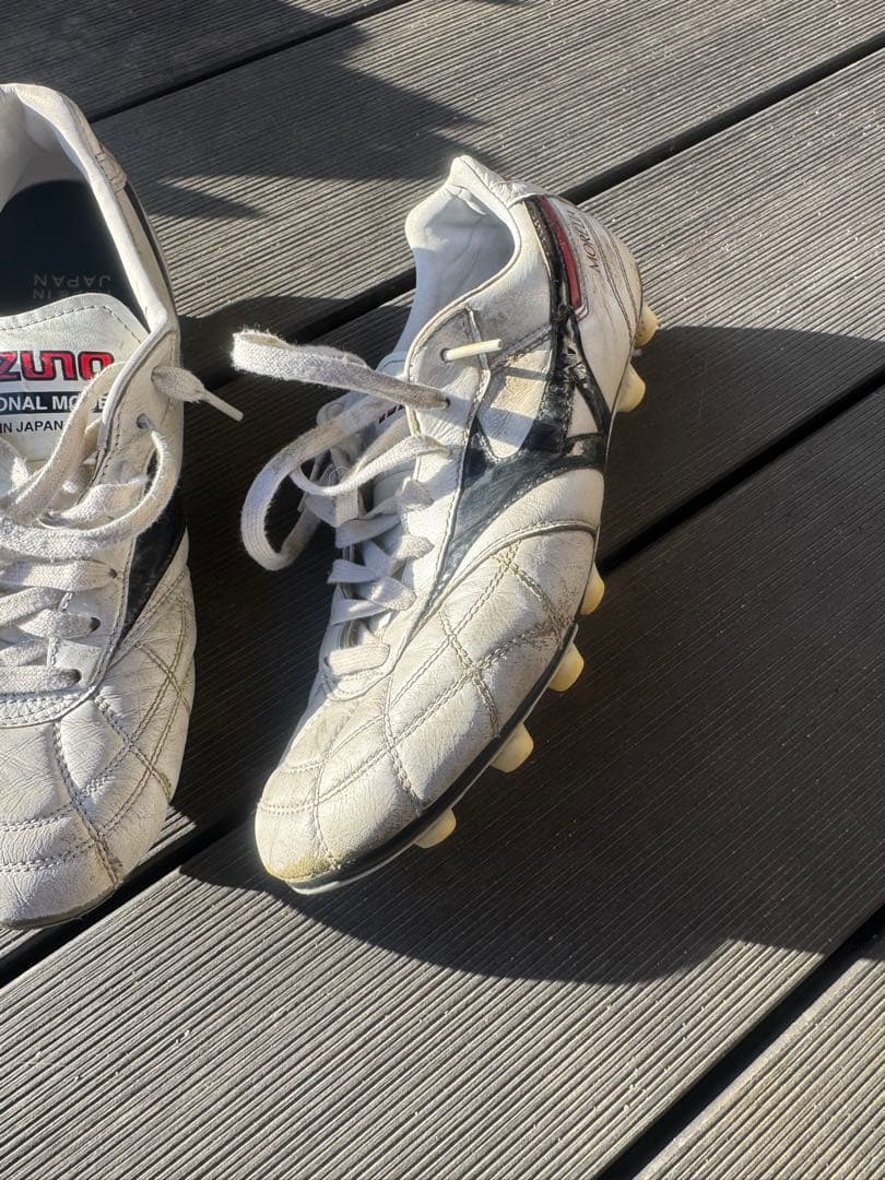 ミズノ モレリア2JAPAN クロスステッチ 26.0