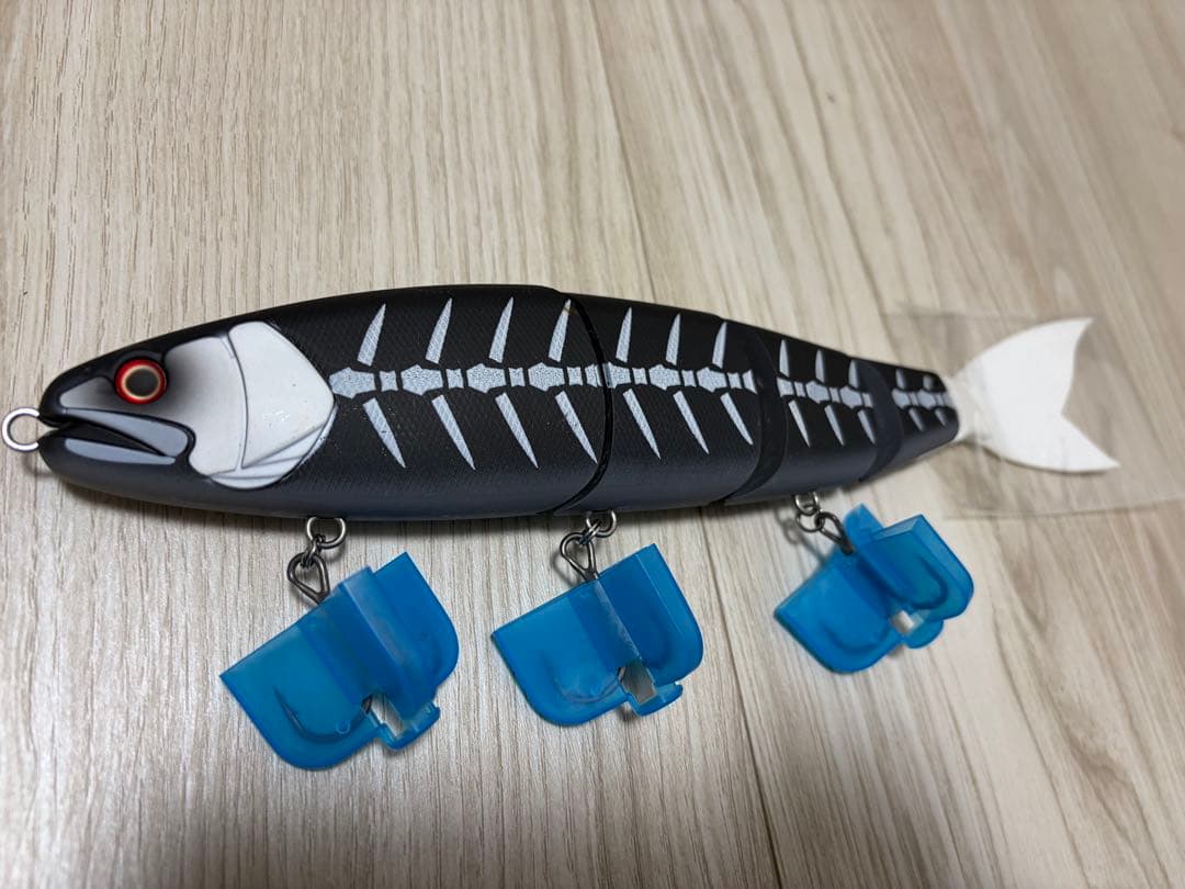 マドネス　バラム 300 問屋限定カラー　サタンブラックボーン　スペアテール付き