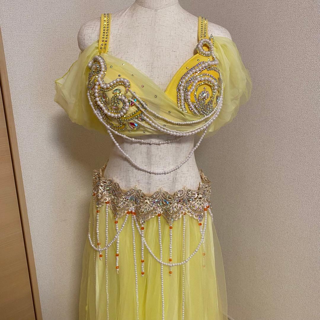 新品未使用！ベリーダンス　衣装　XXL 黄色　イエロー　パール