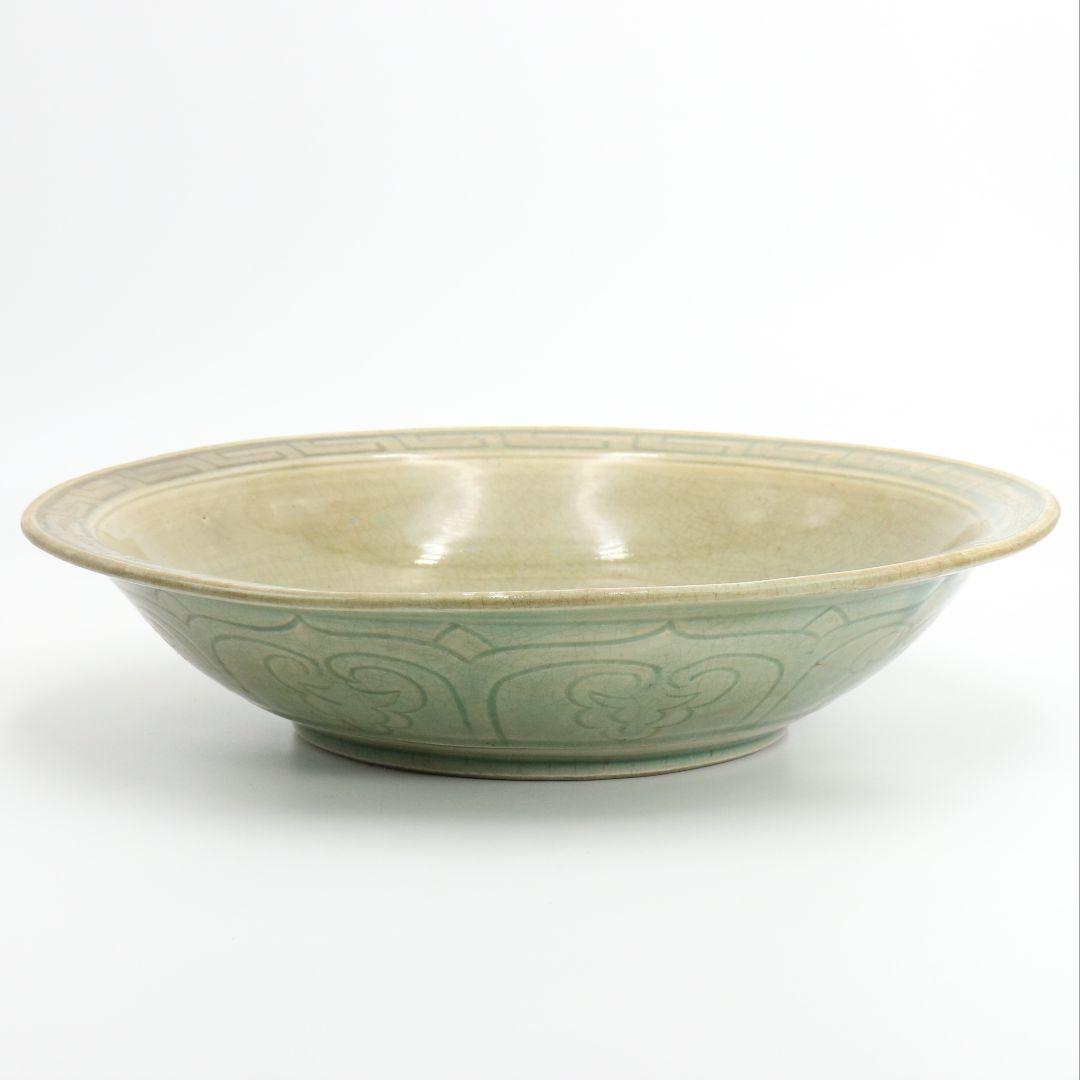 中国 双魚雷紋 青磁大皿 大鉢 直径約35cm　ON371