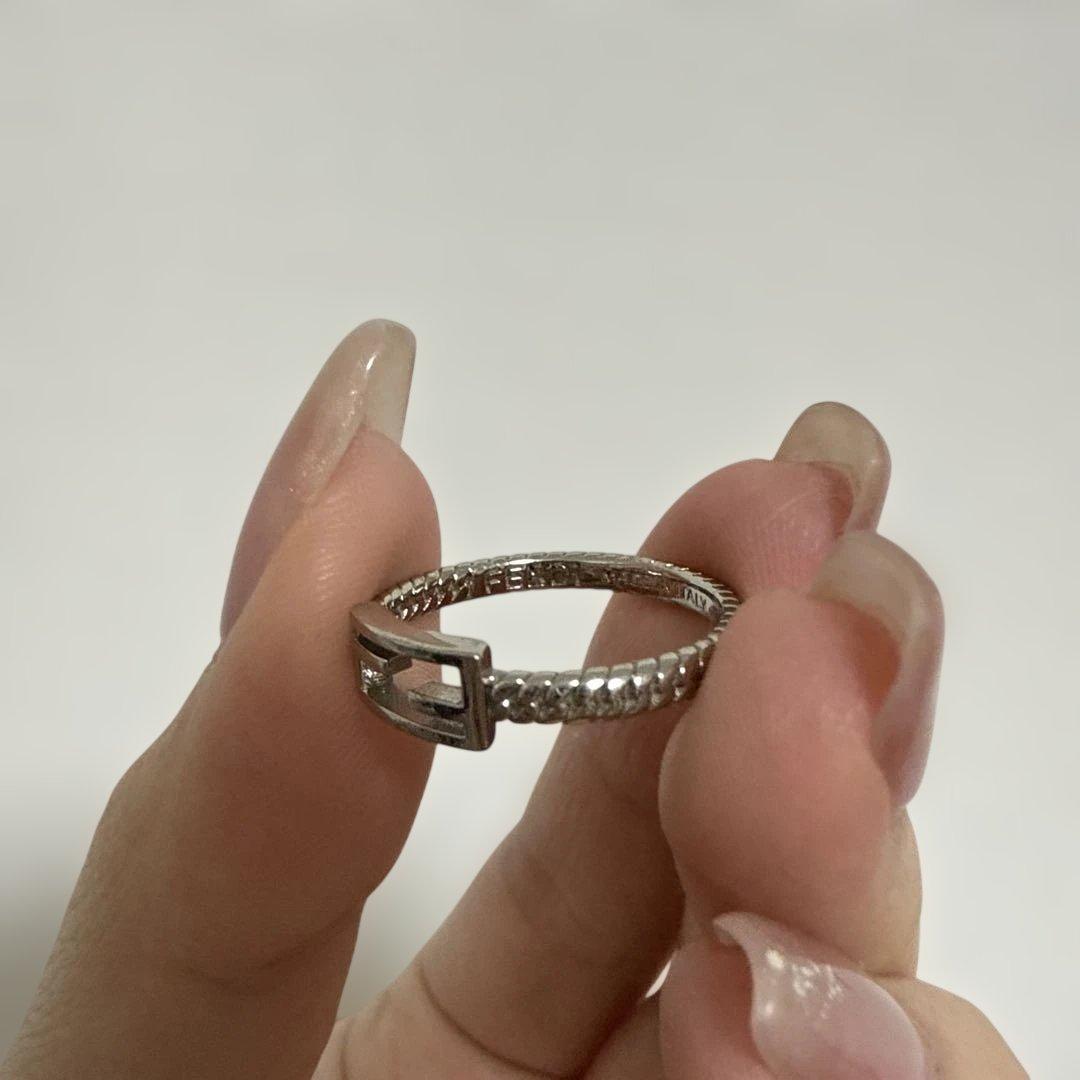 FENDI リング (Mサイズ)専用ボックス付き