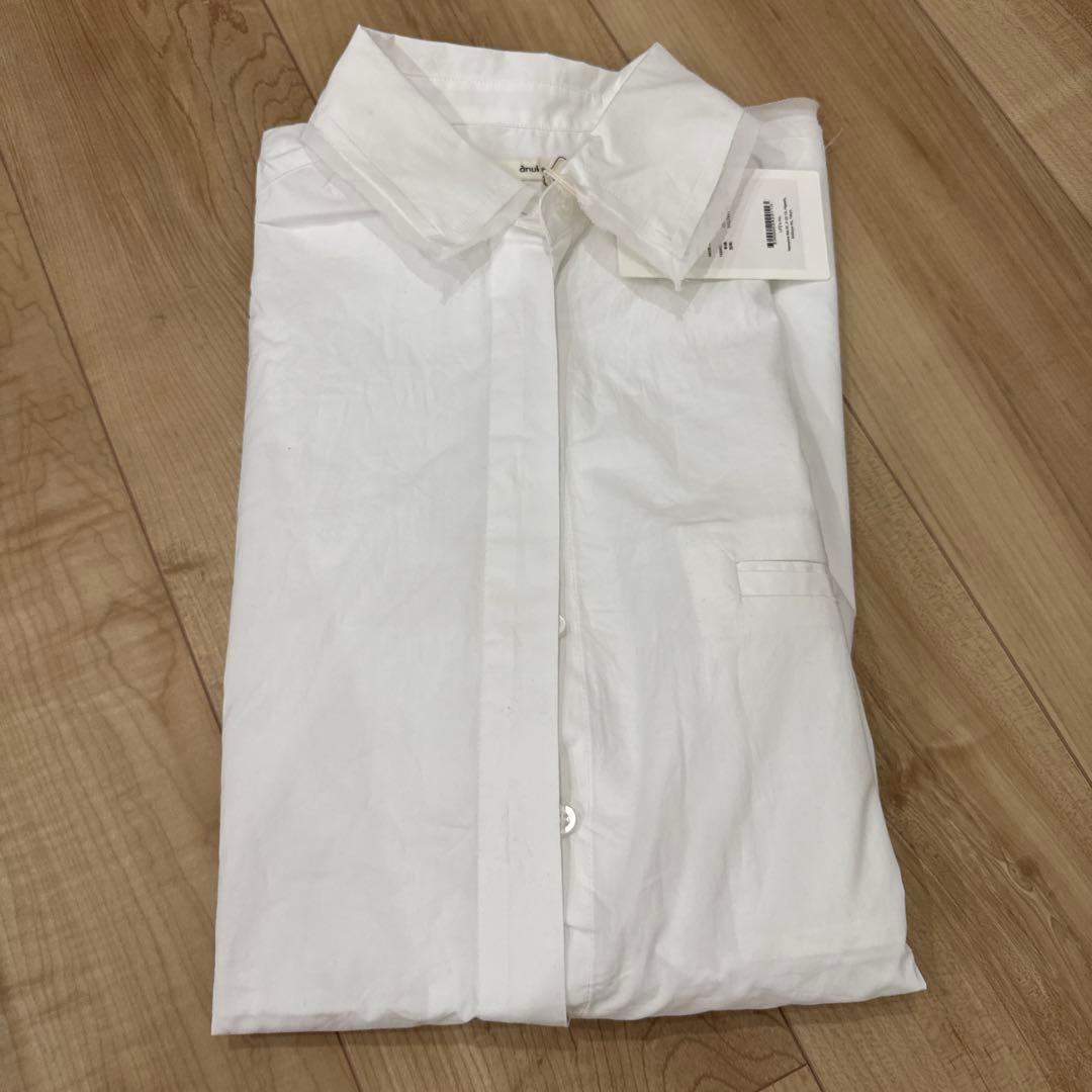 新品未使用　アンヌークシャツ