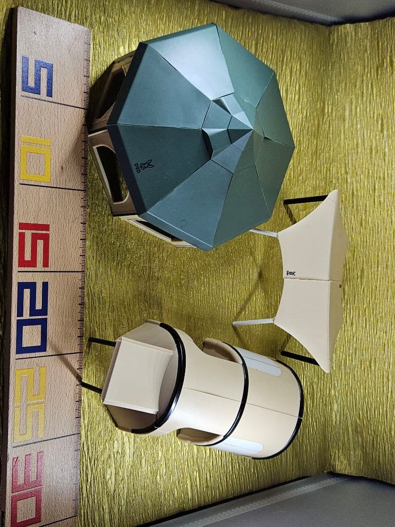 ミニチュアテント3点セット グリーン/ベージュ　フィギュア　DOD レア