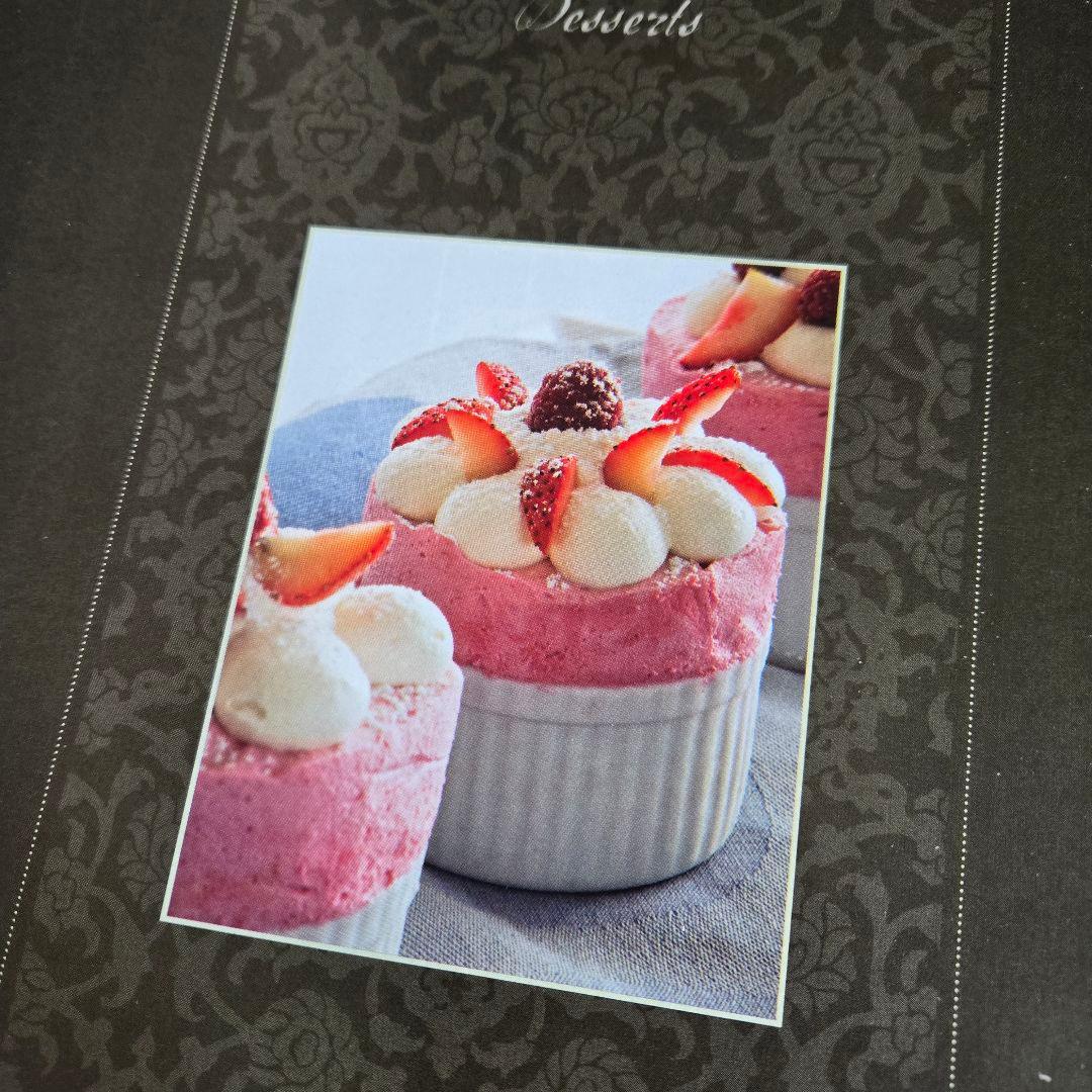 レア品洋書 新品Le Cordon Bleu classic recipes限定